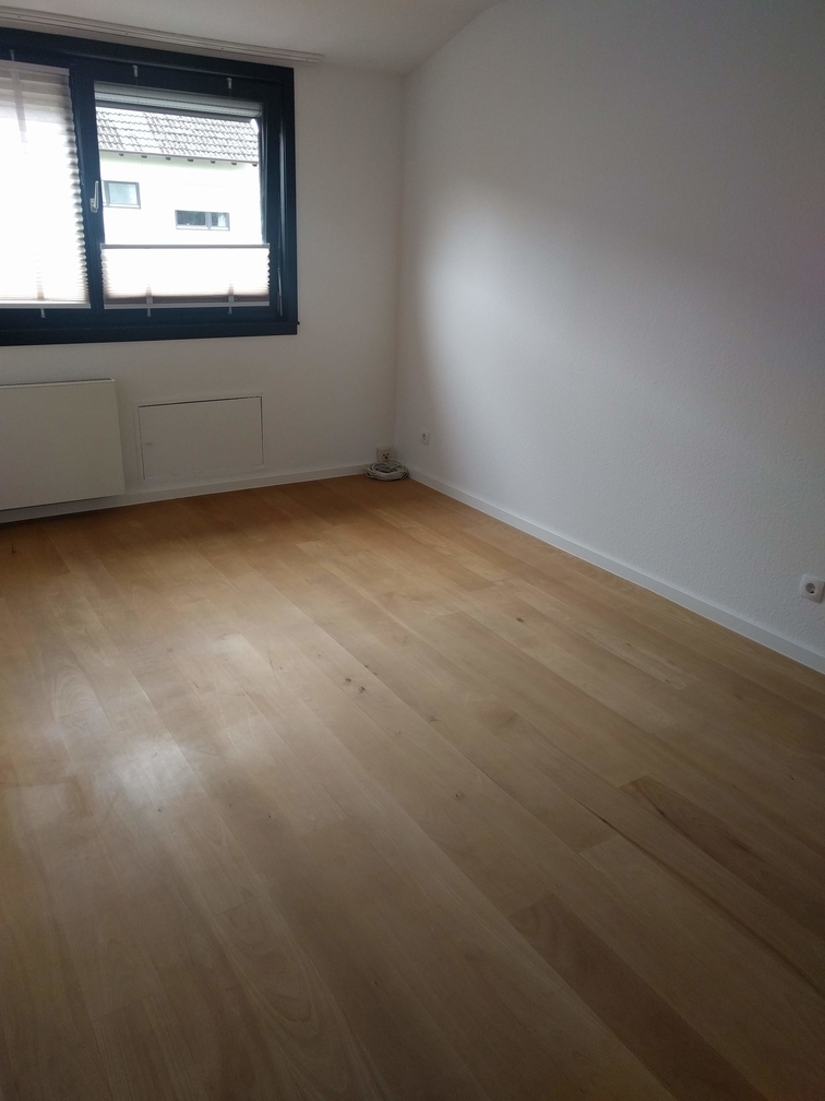 4 Bedrooms, House, For Rent, Stettiner Str, 1 Bathrooms, Listing ID 1004, Hochheim am Main, Germany,