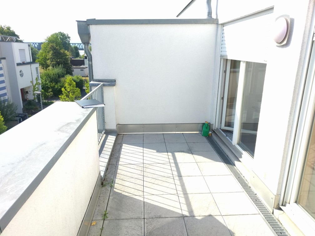 4 Bedrooms, House, For Rent, Biebricher Str, 2 Bathrooms, Listing ID 1005, Wiesbaden, Germany, 65187,