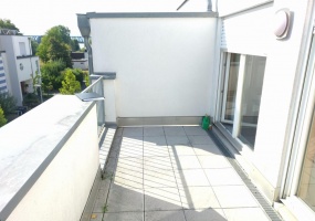 4 Bedrooms, House, For Rent, Biebricher Str, 2 Bathrooms, Listing ID 1005, Wiesbaden, Germany, 65187,