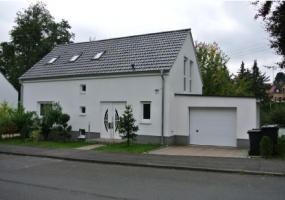 4 Bedrooms, House, For Rent, Am Medenbach, 2 Bathrooms, Listing ID 1006, Wiesbaden-Medenbach, Germany, 65207,